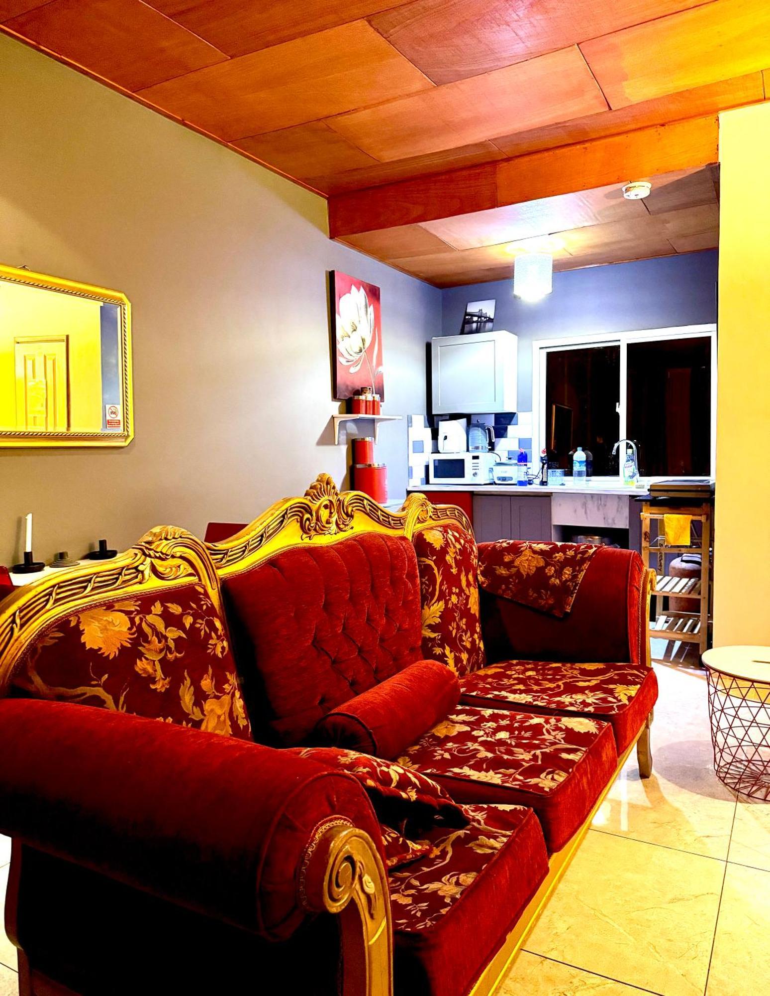 Yazmin Studio Residence Lamin Beretto Exteriér fotografie